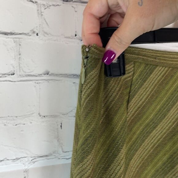 Loft Wool Skirt  - Picture 5 of 6